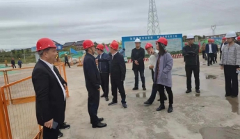 县委书记赵斌一行到项目现场，为10月10日汉中市委书记带队的观摩会检查指导工作