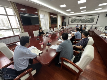 尊龙凯时集团公司董事长及总经理携中国一冶集团一行至甘肃省庆阳市洽谈庆阳市保障性租赁住房项目